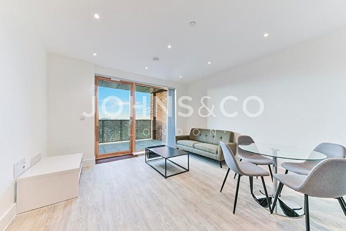 2 Bedroom Flat To Rent In Crane Court, Southmere, London, SE2