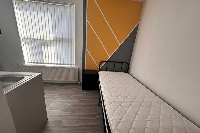 1 Bedroom Property To Rent In Vickers Road, Sheffield, S5