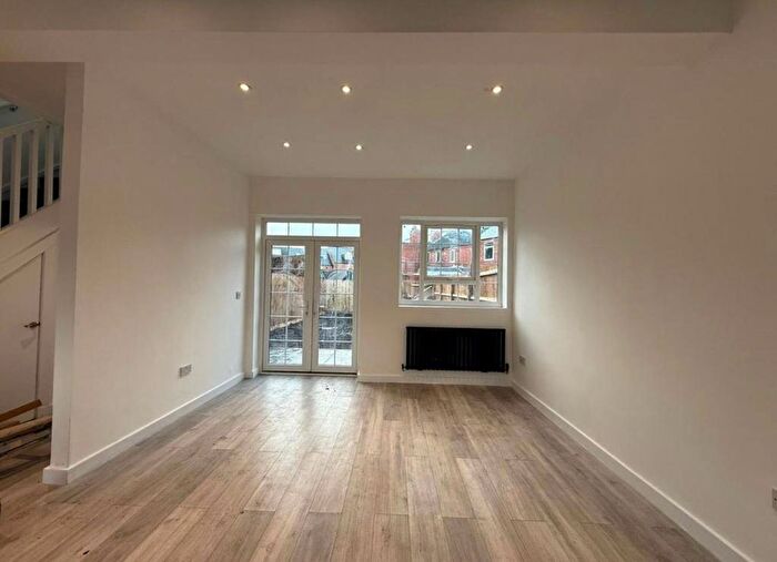 1 Bedroom Terraced House To Rent In Bolsover Street, Hucknall, NG15