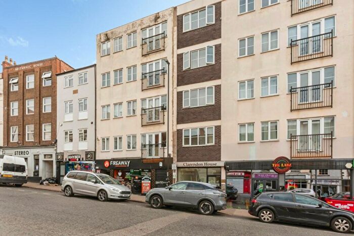2 Bedroom Flat For Sale In Bridge Street, Northampton, NN1