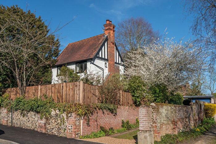 3 Bedroom Detached House For Sale In Thunder Lane, Thorpe St. Andrew, Norwich, NR7