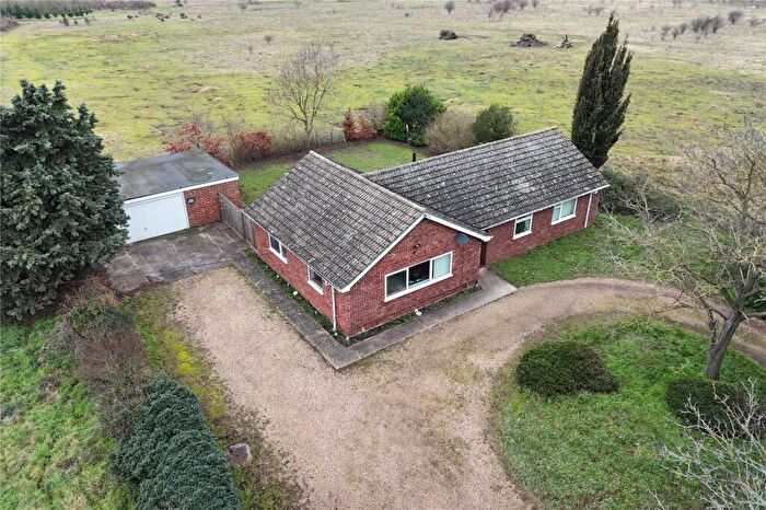 3 Bedroom Bungalow For Sale In Eriswell Road, Holywell Row, Suffolk, IP28