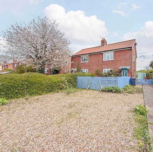 3 Bedroom Semi Detached House For Sale In Glandford Road, Cley Next The Sea, NR25