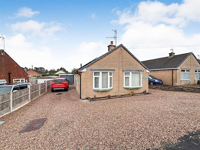 3 Bedroom Detached Bungalow For Sale In Whitefriars, Oswestry, SY11