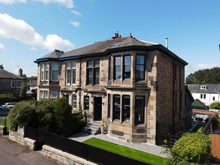 4 Bedroom Semi-Detached House For Sale In Mossgiel Road, Newlands, G43