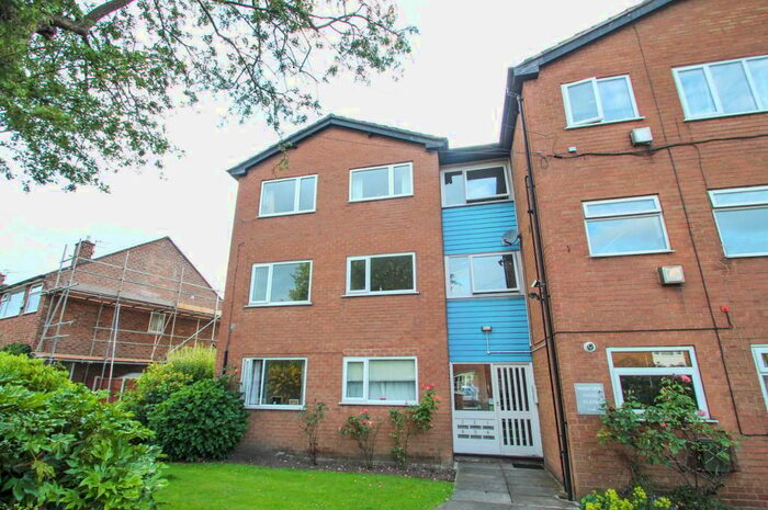 1 Bedroom Apartment To Rent In Cavendish Road, Urmston, Manchester, M41