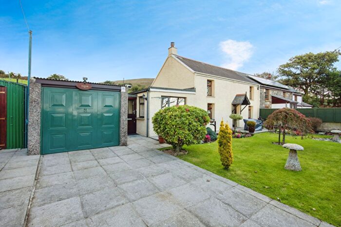 2 Bedroom Semi-Detached House For Sale In High Street, St. Austell, Cornwall, PL26