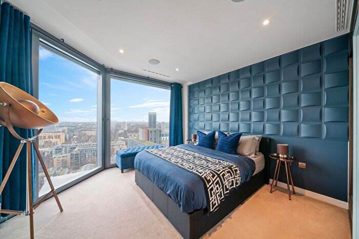 1 Bedroom Flat For Sale In Chronicle Tower, City Road, London, EC1V