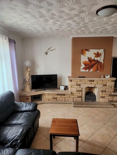 3 Bedroom End Of Terrace House To Rent In Minehead Road, Bristol, BS4