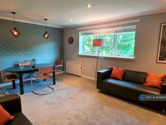 2 Bedroom Flat To Rent In Plantation Park Gardens, Glasgow, G51