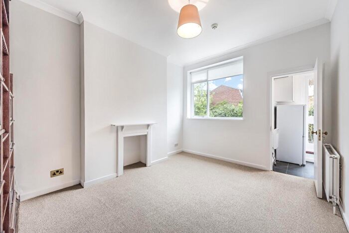 2 Bedroom Apartment To Rent In Gayton Road, Hampstead, NW3