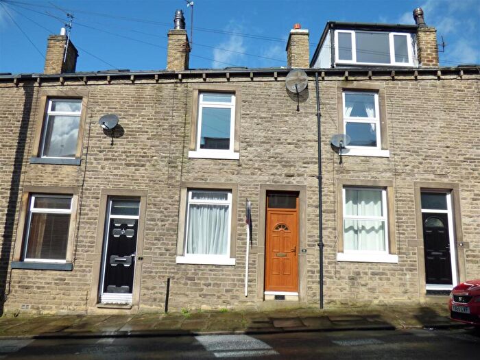 2 Bedroom Terraced House To Rent In Norman Street, Bingley, BD16