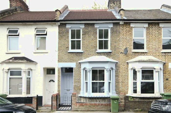 2 Bedroom Terraced House To Rent In Tavistock Road, Stratford, London, E15