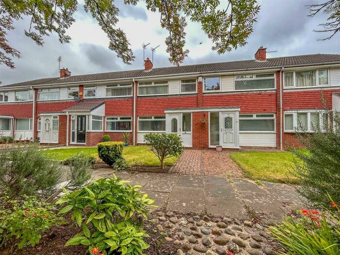 3 Bedroom Terraced House To Rent In Epsom Court, Newcastle Upon Tyne, NE3