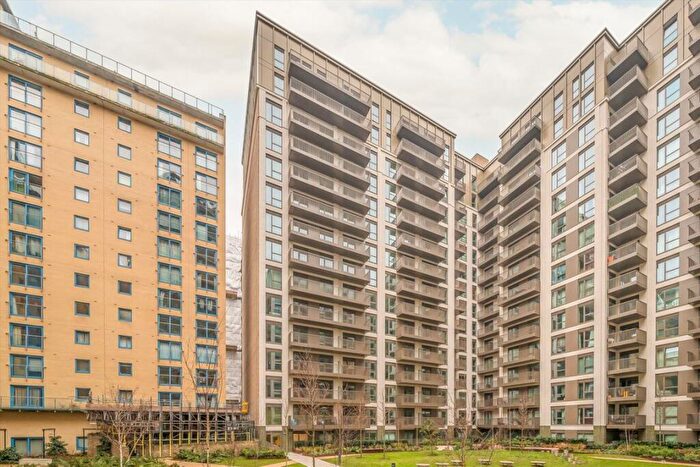 Studio To Rent In Eden Place, Royal Eden Docks, E16