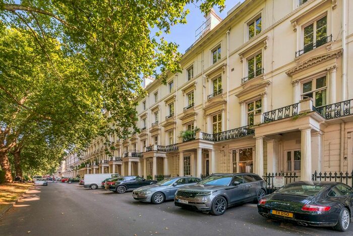 1 Bedroom Flat To Rent In Westbourne Terrace, Lancaster Gate, London, W2