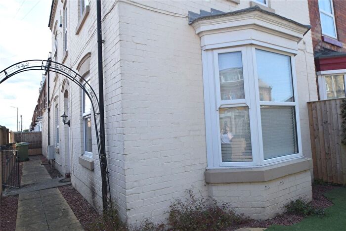 1 Bedroom Flat To Rent In Carlton Street, Bridlington, East Riding Of Yorkshire, YO16