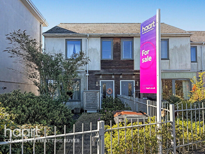 3 Bedroom End Of Terrace House For Sale In Stanford Road, Colchester, CO4