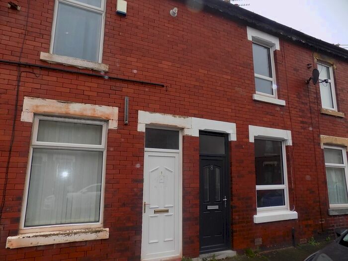 2 Bedroom Terraced House To Rent In Huntley Avenue, Blackpool FY3