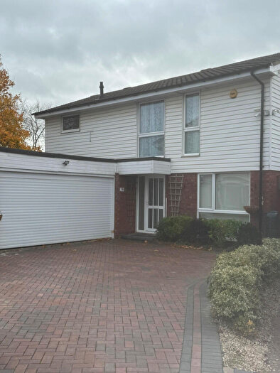 4 Bedroom Detached House To Rent In Kestrel Walk, Letchworth Garden City, Hertfordshire, SG6