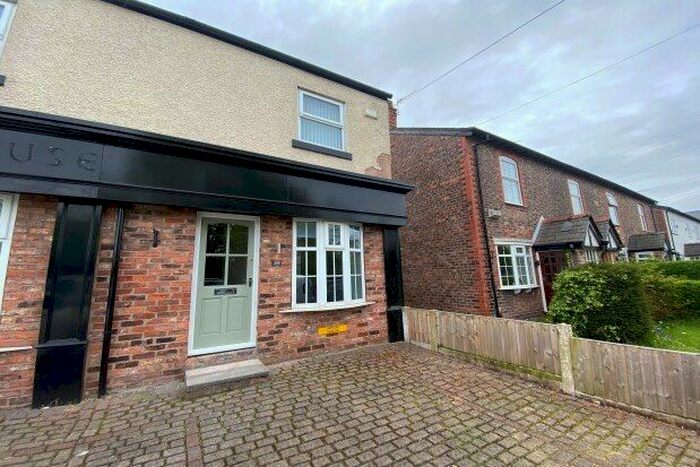 2 Bedroom Semi-Detached House To Rent In Grove Lane, Altrincham, WA15