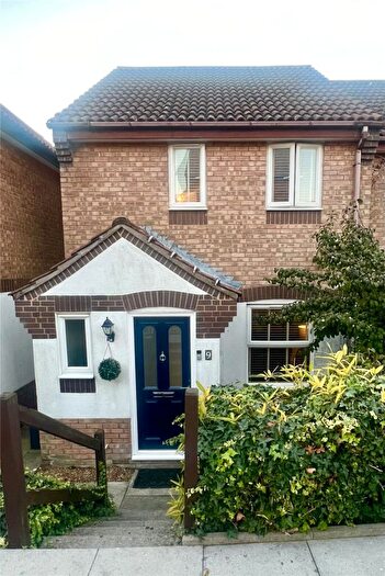 3 Bedroom End Of Terrace House To Rent In Langridge Drive, Portslade, Brighton, East Sussex, BN41
