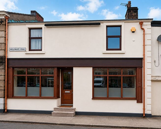 2 Bedroom Property For Sale In Inglewhite Road, Longridge, Lancashire, PR3