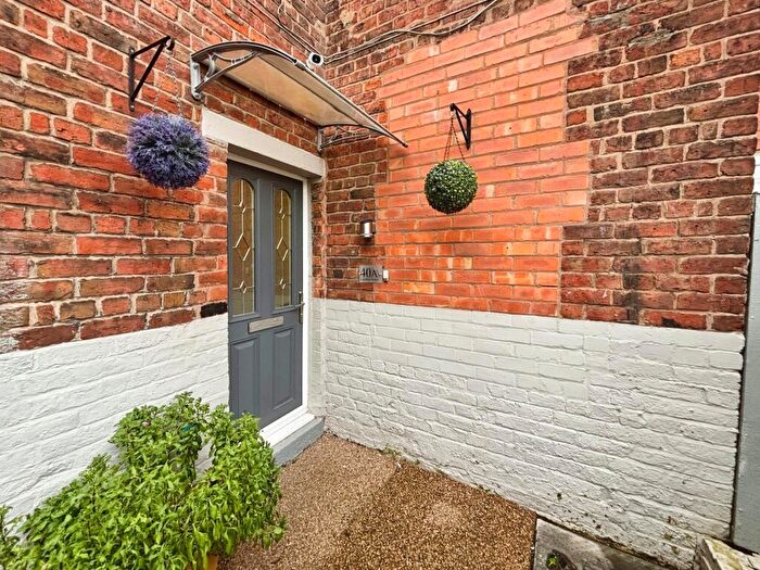 3 Bedroom Terraced House For Sale In Lightfoot Street, Chester, CH2