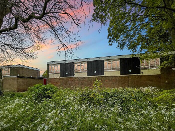 1 Bedroom Flat To Rent In Stoneycroft, Hemel Hempstead, HP1