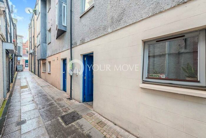Flat To Rent In Mealmarket Close High Street, Inverness, IV1