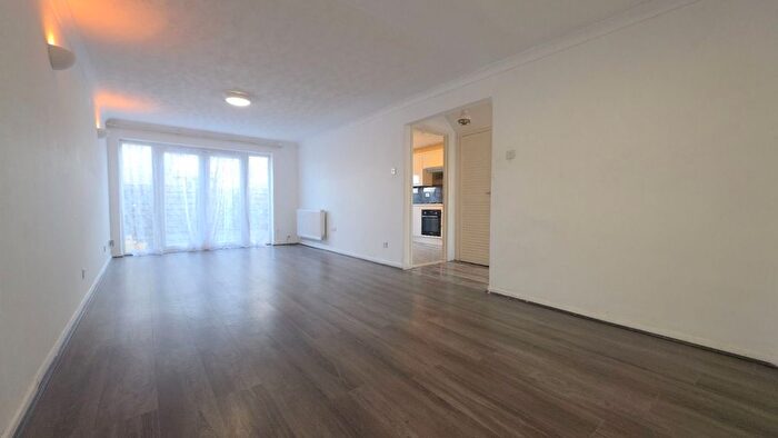 4 Bedroom Terraced House To Rent In Ravensfield, Basildon, SS14