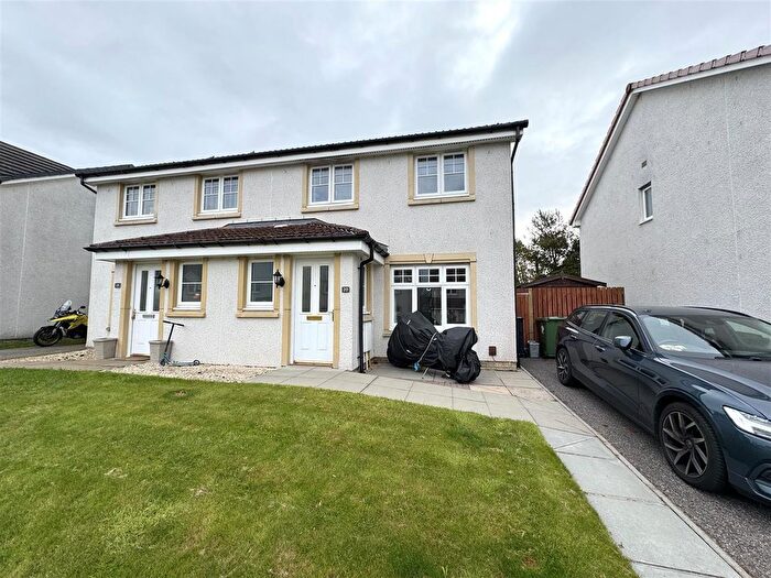 3 Bedroom Semi-detached House For Sale In Westfield Drive, Westhill, IV2
