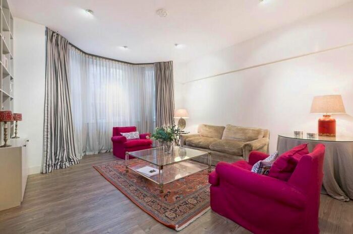 2 Bedroom Flat To Rent In Upper Montagu Street, Marylebone, London, W1H