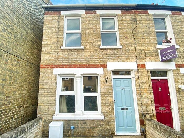 3 Bedroom End Of Terrace House For Sale In Ross Street, Cambridge, Cambridgeshire, CB1