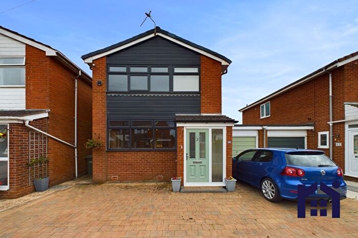 3 Bedroom Detached House To Rent In Yarrow Close, Croston, PR26