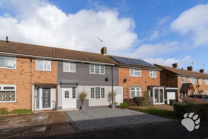 3 Bedroom Terraced House For Sale In Danbury Down, Fryerns, SS14