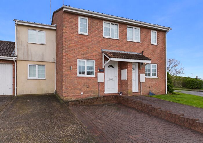 3 Bedroom Semi Detached House For Sale In Ironstone Close, Bream, Lydney, GL15