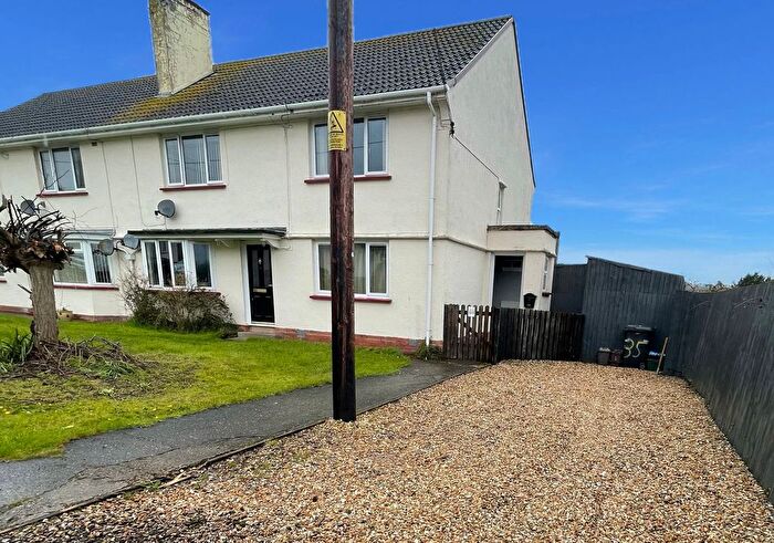2 Bedroom Flat To Rent In Tone Hill, Tonedale, Wellington, TA21