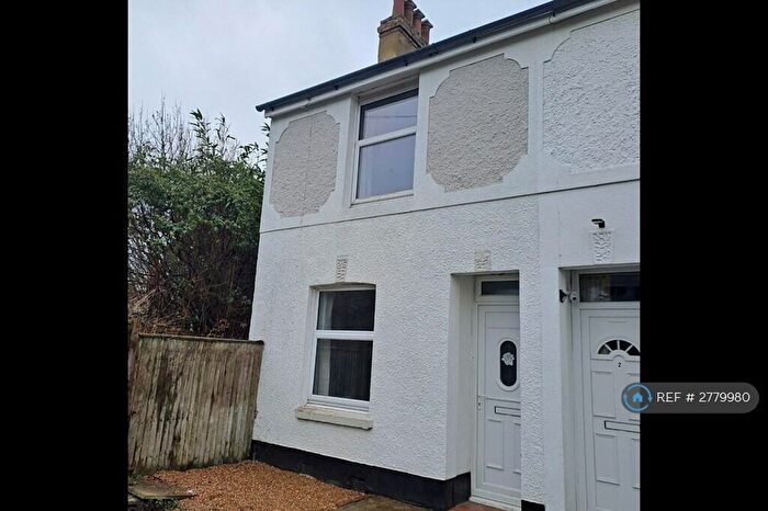 2 Bedroom End Of Terrace House To Rent In Rutland Road, Dover, CT16