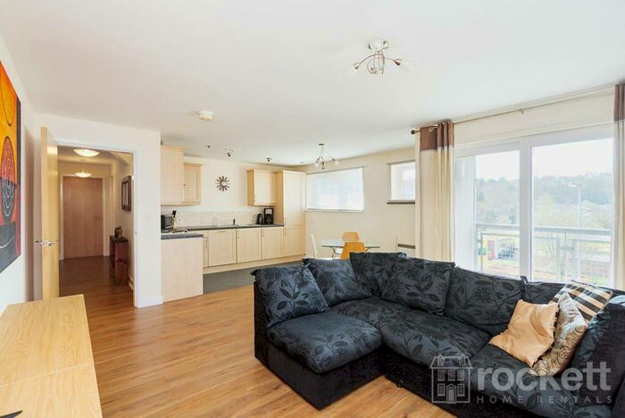 2 Bedroom Apartment To Rent In Newcastle Under Lyme, ST5