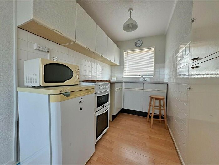 2 Bedroom Chalet For Sale In Sundowner, Hemsby, NR29