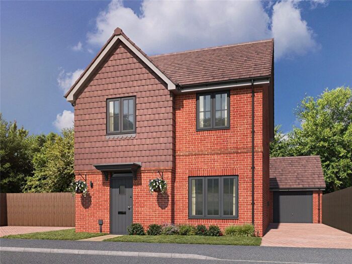 4 Bedroom Detached House For Sale In Fieldfare Lane, Finchwood Park, Wokingham, Bracknell Forest, RG40