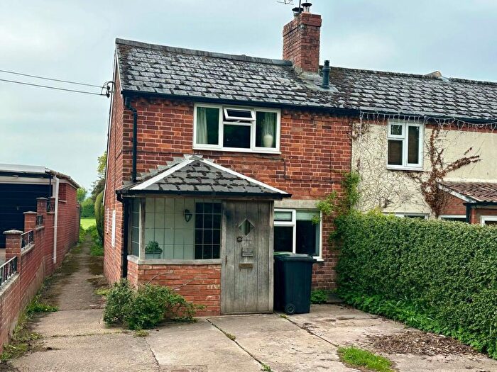 2 Bedroom End Of Terrace House For Sale In Kingstone, Hereford, HR2