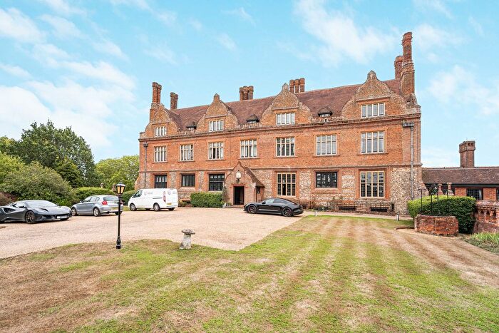 3 Bedroom Flat For Sale In Astonbury Manor, Aston Lane, Stevenage, SG2