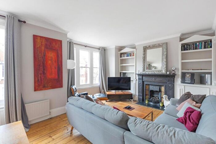 2 Bedroom Maisonette To Rent In Beira Street, Clapham, SW12