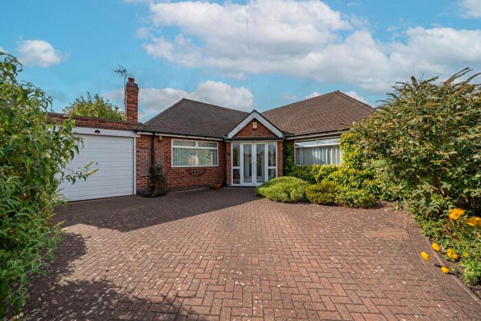 2 Bedroom Bungalow For Sale In Mowbray Gardens, West Bridgford, NG2