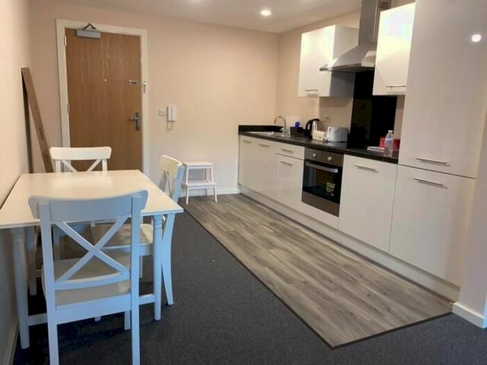 1 Bedroom Flat To Rent In Vestry Court, Manchester, M30