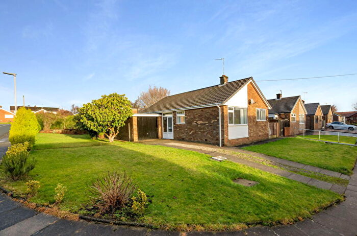 2 Bedroom Detached Bungalow For Sale In Turton Close, Bury, BL8