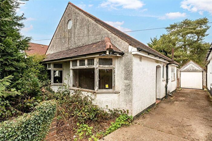 2 Bedroom Bungalow For Sale In Jail Lane, Biggin Hill, Westerham, Kent, TN16