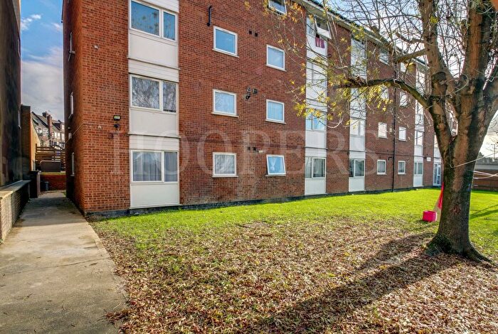 2 Bedroom Flat For Sale In Birse Crescent, London, NW10